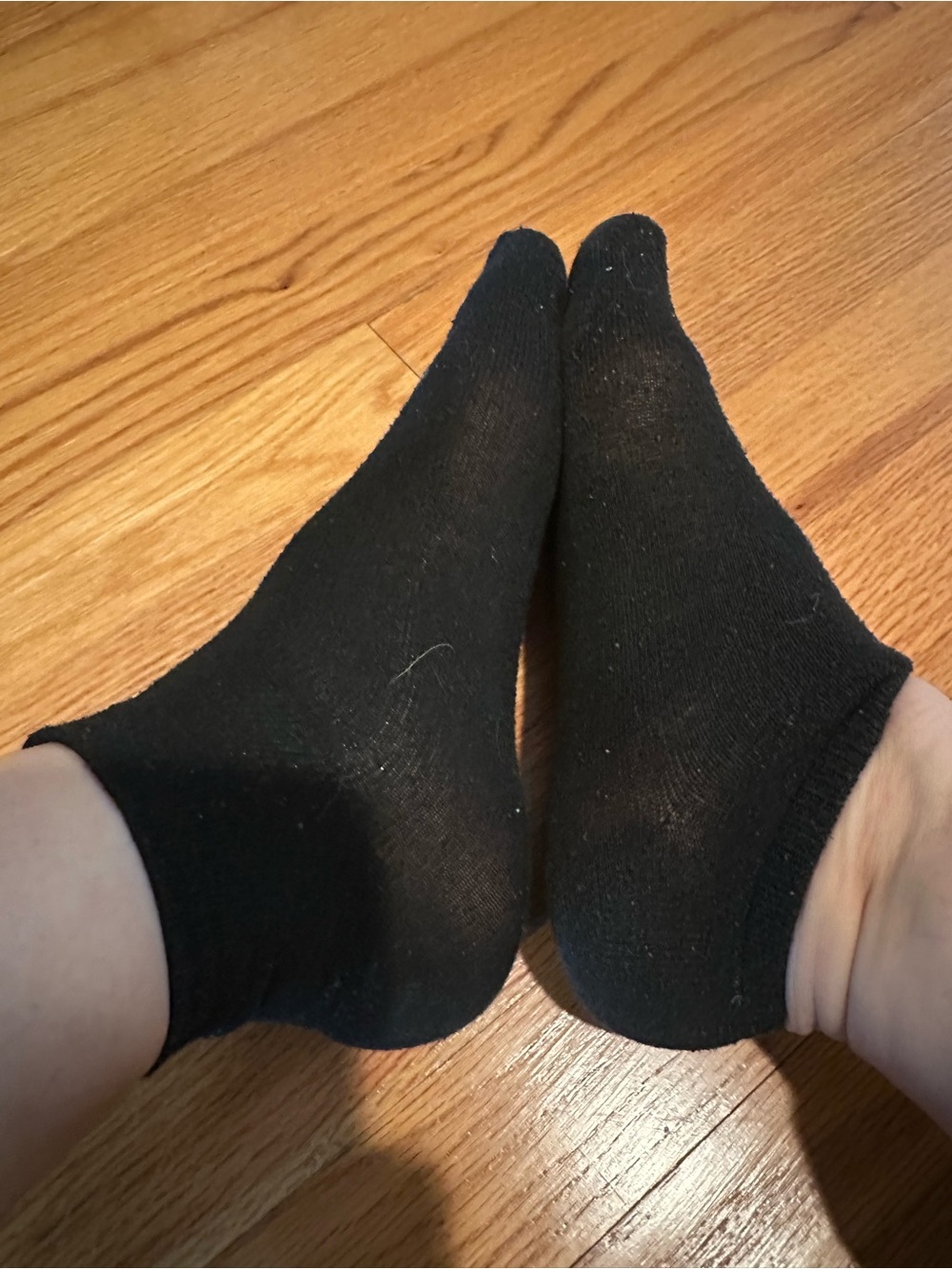 Women’s Low-Cut Black Ankle Socks from Hue - Picture 3 of 3